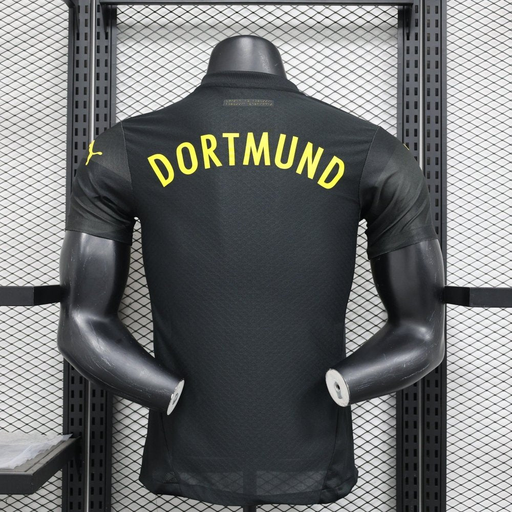Dortmund EXT Player Version 24/25 - Choppe ton maillot